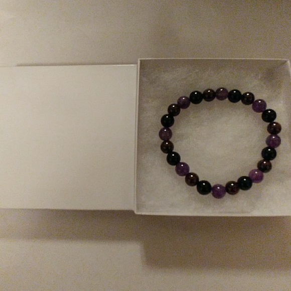 Amethyst & Garnet Stone Bracelet - Picture 7 of 8